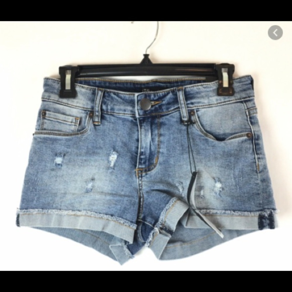 STS blue denim shorts